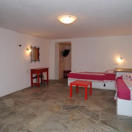Drosoulites Agios Ioannis (Tinos) Quarto foto