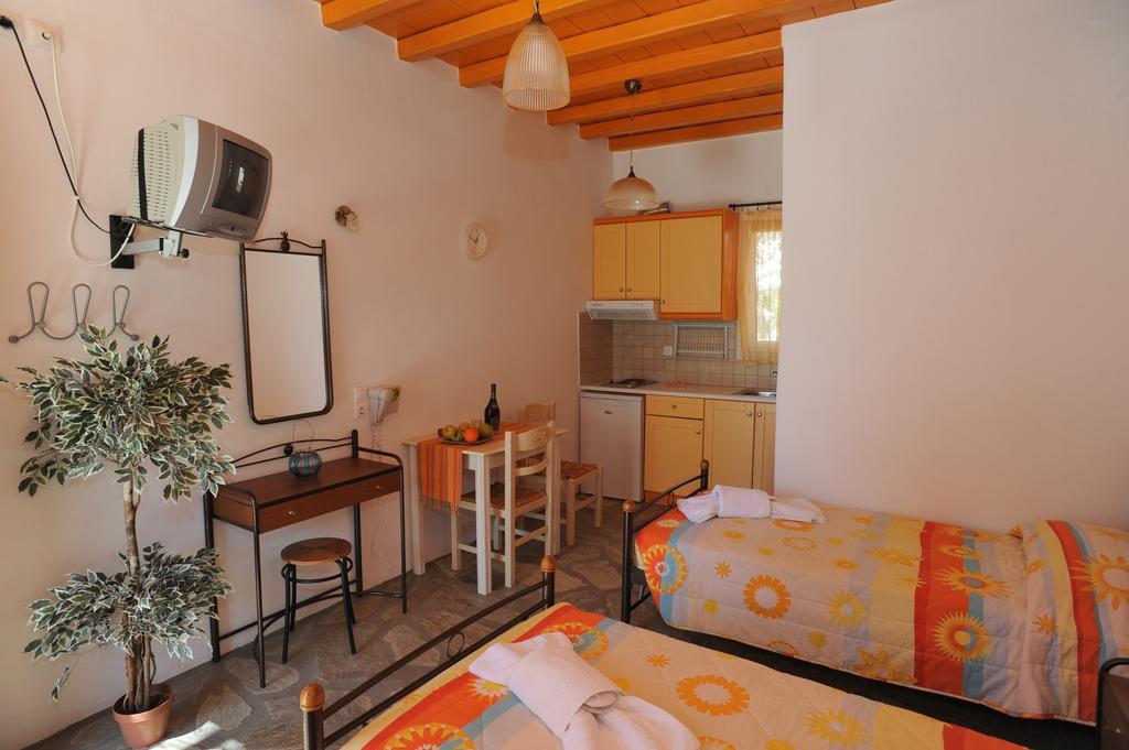 Drosoulites Agios Ioannis (Tinos) Quarto foto